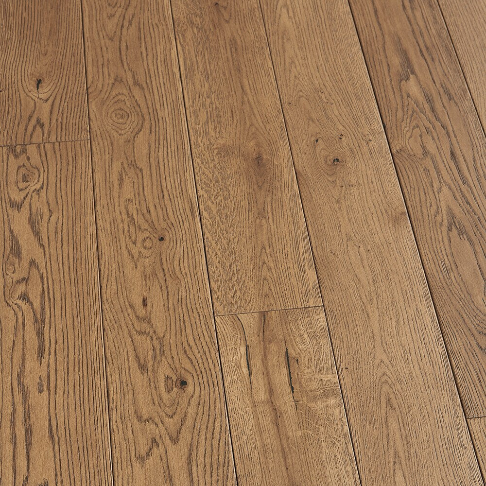 Villa Barcelona Ascent French Oak 5-in W x 3/4-in T x Varying Length Wirebrushed Solid Hardwood Flooring (22.6-sq ft / Carton)