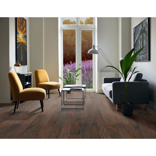 Pergo Classics Scraped Hickory 10-mm T x 5-in W x 48-in L Water Resistant Wood Plank Laminate Flooring (17.18-sq ft / Carton)