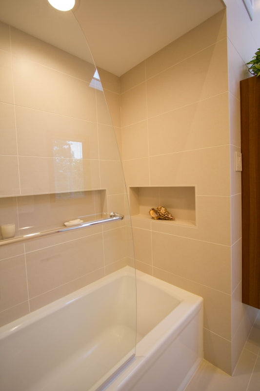 Contemporary and Minimal Spa Baths