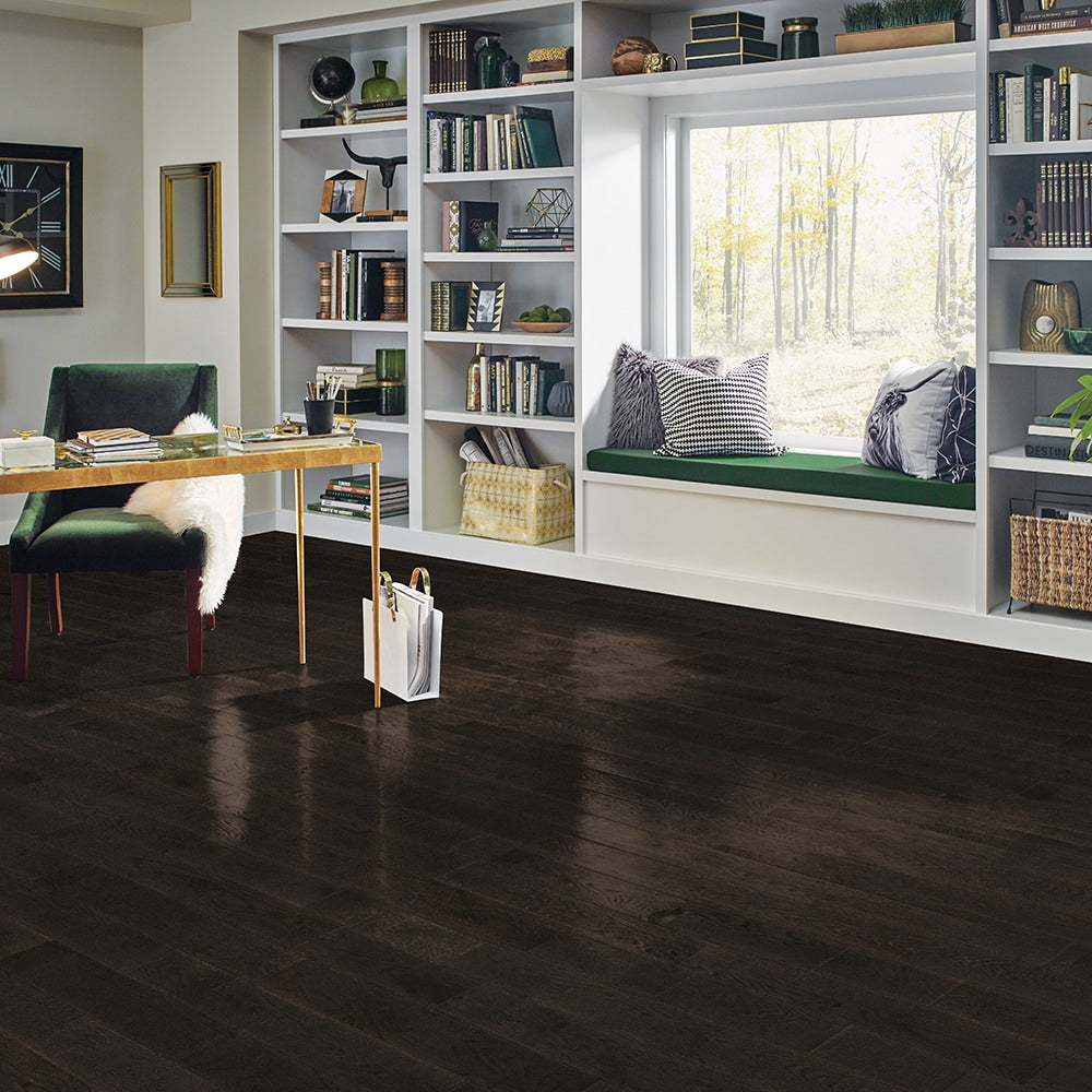 Bruce Nature of Wood Dark Brown Red Oak 5-in W x 3/4-in T x Varying Length Wirebrushed Solid Hardwood Flooring (23.5-sq ft / Carton)