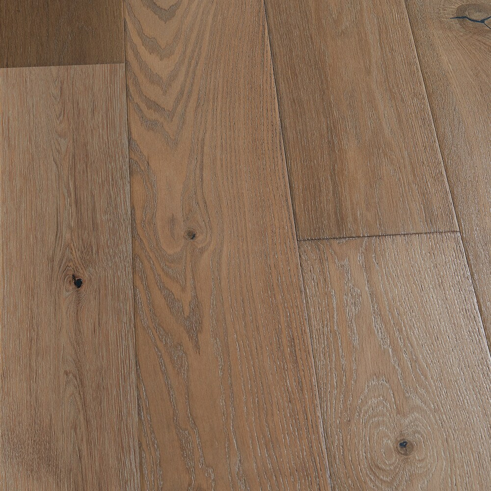 Villa Barcelona Cervello French Oak 8-21/32-in W x 9/16-in T x Varying Length Wirebrushed Engineered Hardwood Flooring (27.14-sq ft / Carton)