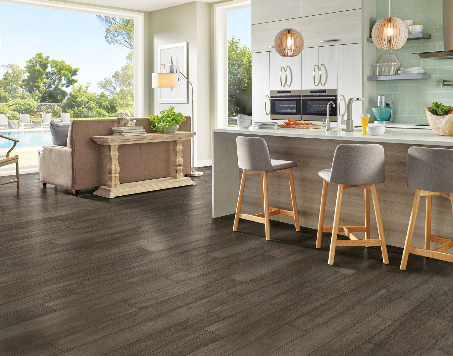 Bruce Hydropel Taupe Hickory 5-in W x 7/16-in T x 60-in Wirebrushed Waterproof Engineered Hardwood Flooring (22.6-sq ft / Carton)