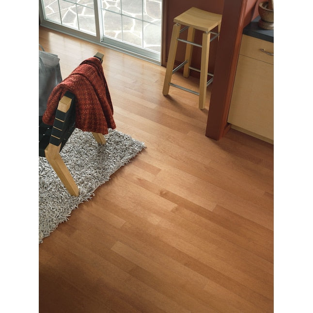 Bruce Turlington Lock and Fold Amaretto Maple 5-in W x 3/8-in T x 60-in Smooth/Traditional Engineered Hardwood Flooring (22-sq ft / Carton)