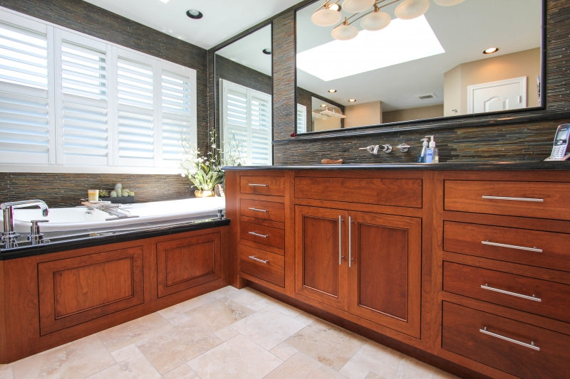 Sophisticated and Polished Master Bath Makeover