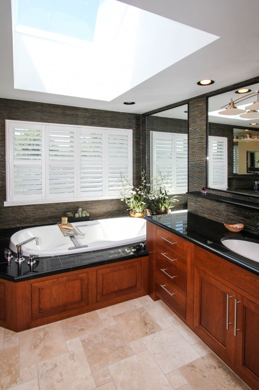 Sophisticated and Polished Master Bath Makeover